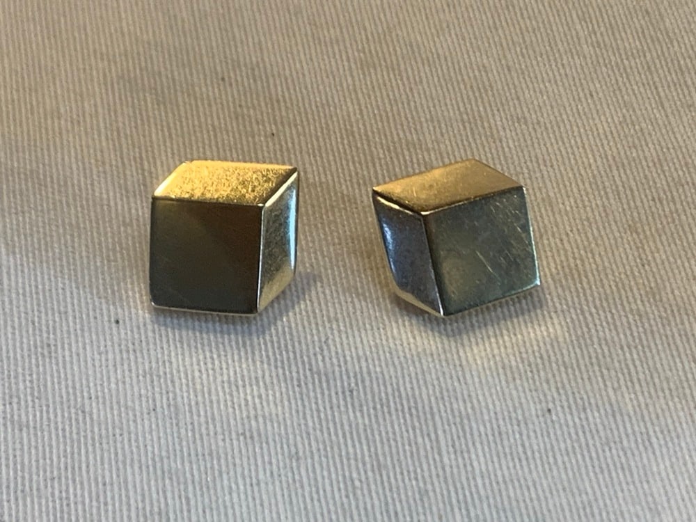 14Kt. square “cube?? Post Earrings: 14Kt. square “cube” Post Earrings - Marked Todd~ 8.9 Grams