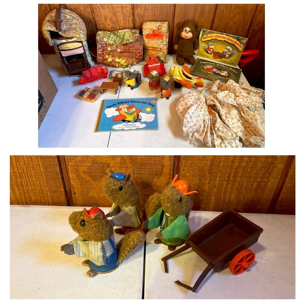 Fisher-Price Woodsy Play set and Books, Doll Clothes: Fisher-Price Woodsy Play set and Books, Doll Clothes