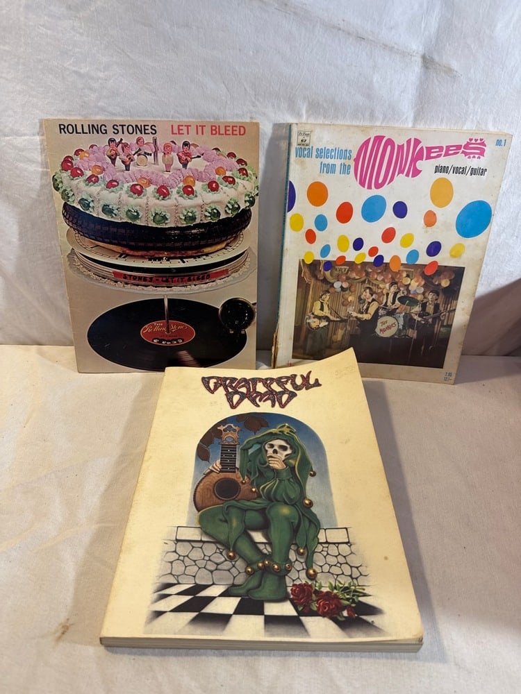 Vtg Song/Music Books: Vtg Song/Music Books- Grateful Dead, Monkees, & Rolling Stones