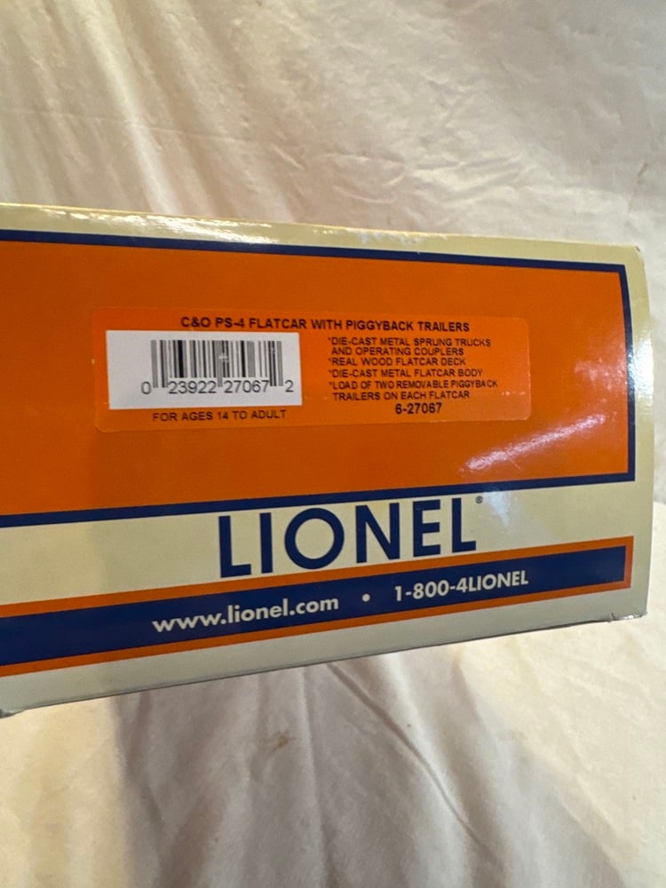 Lionel Flatcar - 3