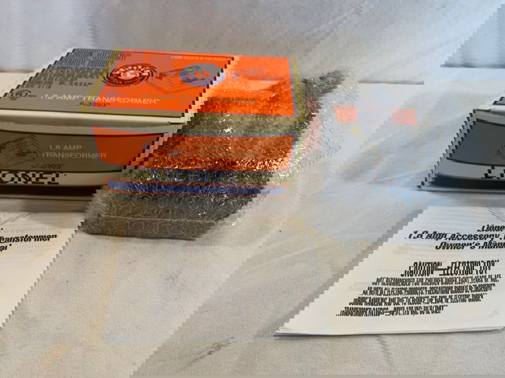 Lionel 1.8 Amp Transformer: Lionel 1.8 Amp Transformer 6-32923