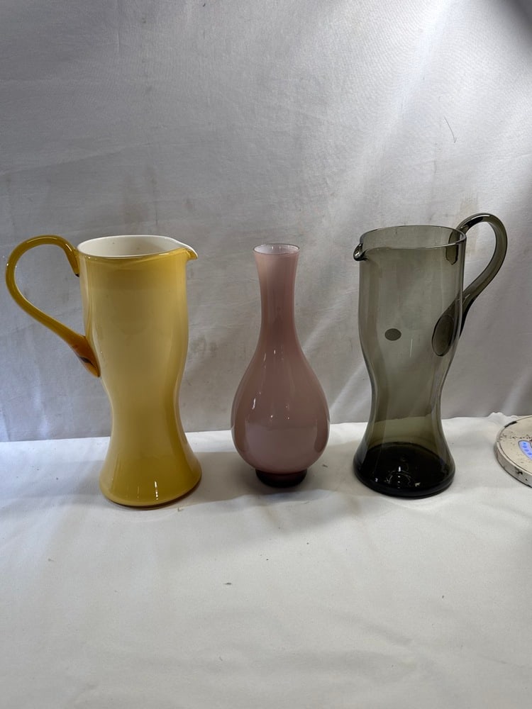 3 Hand Blown Art Glass Balboa Pitchers and Vase: 3 Hand Blown Art Glass Balboa Venetian Glass Pitchers and Vase - Yellow Pitcher, Grey Pitcher and Pink Vase- Italy