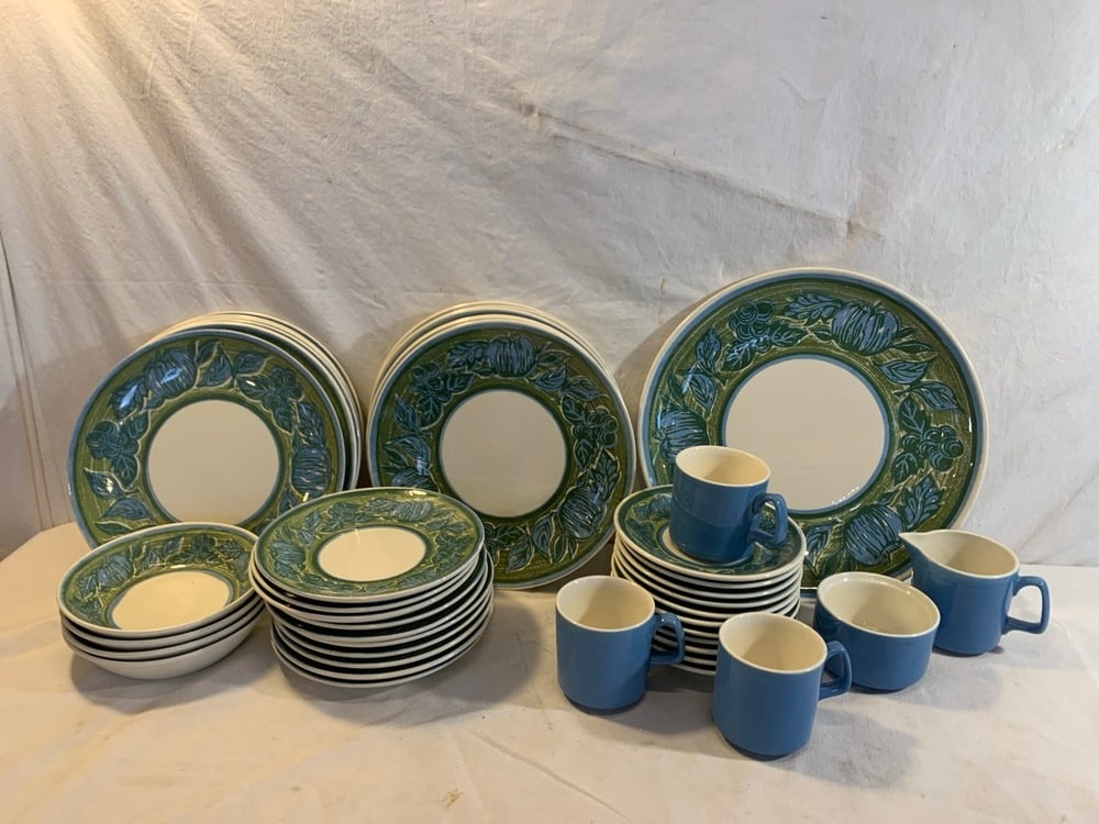 Vtg Royal Ironstone Dishes: Vtg Royal Ironstone Blue Apple Dishes- (12) 10” Plates, (1) 12” Plate, (10) 7” Plates, (11) 6” Saucers, (3) Mugs, sugar Bowl & Creamer, (3) 6 1/4” Bowls