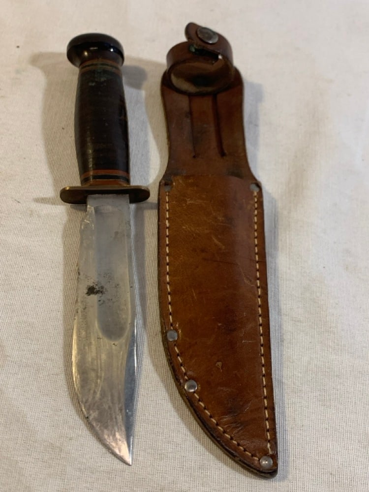 Vtg Marbles Gladstone Hunting Knife: Vtg Marbles Gladstone 9” Hunting Knife with Sheath