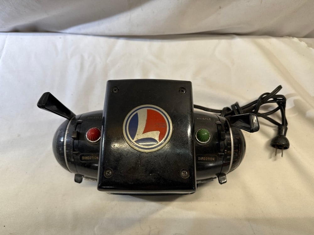 Lionel Trainmaster Transformer - 3