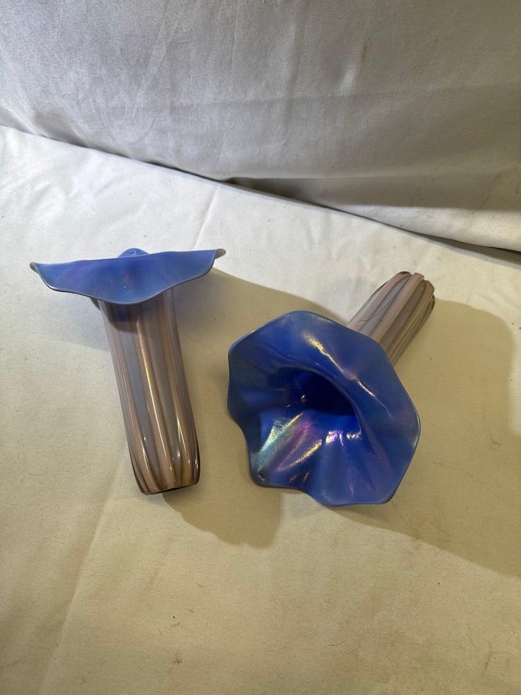 Vintage Cook Art Glass Cala Lily Lamp Shades: Vintage Signed Cook 92 Iridescent Blue Art Glass Cala Lily Lamp Shades/Each are 9 3/4” Long and 7” Wide at top/Brass Screw/1 With Damage -See Pics-John Cook Phoenix Studio Art Glass