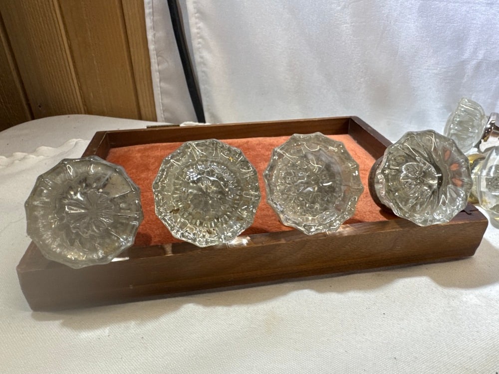 Vintage Glass Door Knobs - 4