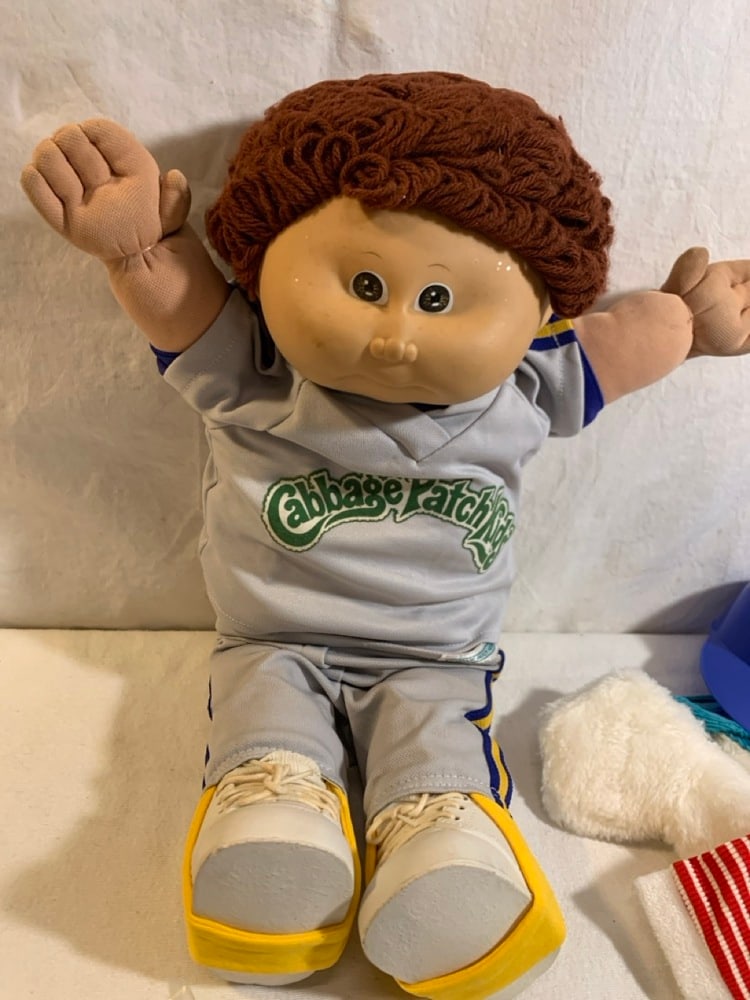 6)Cabbage Patch Dolls - 12