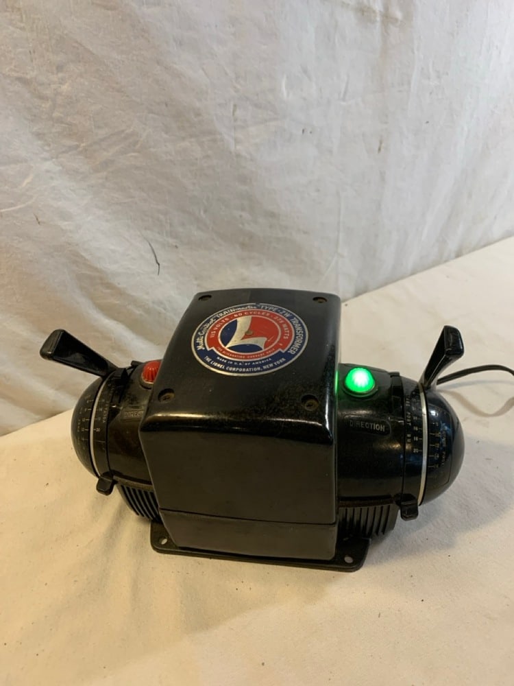 Lionel Trainmaster Type ZW Transformer: Lionel Trainmaster Type ZW Transformer- works