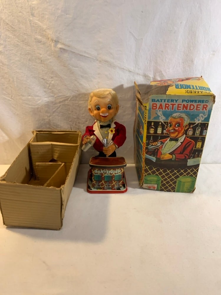 Battery Powered Bartender: Battery Powered Bartender- came on for a minute( needs wiring fixed)