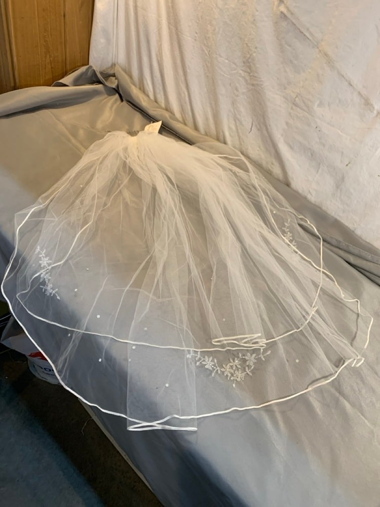 New Wedding Veil: New Wedding Veil made with Quality Swarovski Crystals