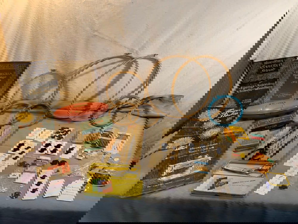 Vtg Sewing Lot: Vtg Sewing Lot including 2 Pr. wuss Pinking Sheers in Boxes, Buttons, Hoops, Needles, Singer Buttonholer, Singer Attachments, & Books