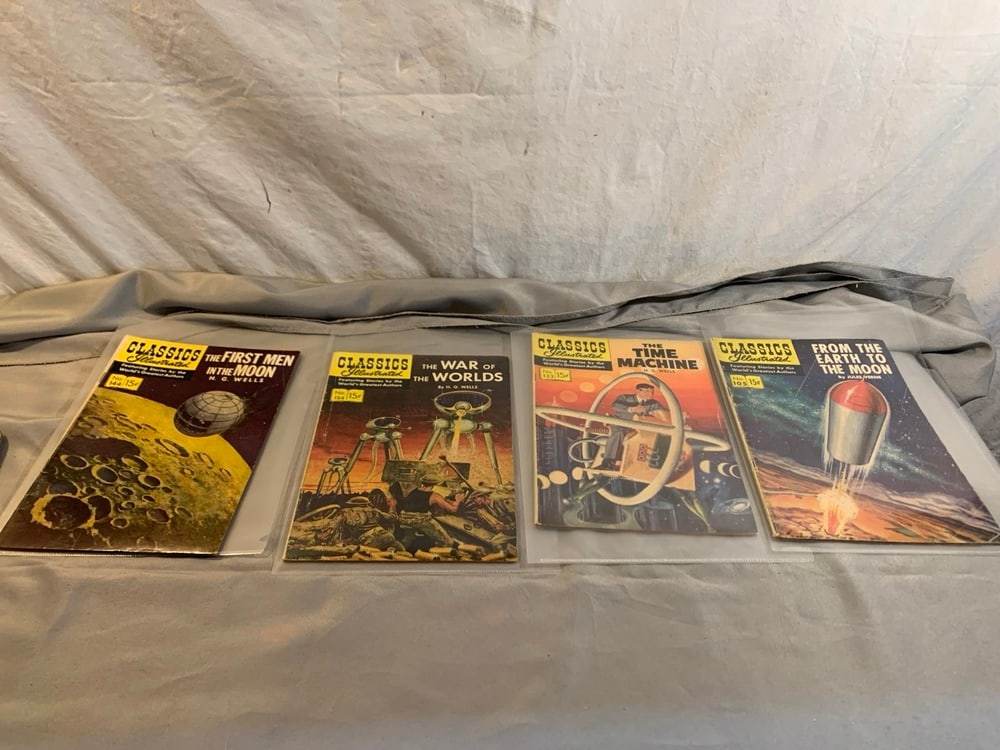 1950’s Classics Illustrated Magazines: 1950’s Classics Illustrated Magazines- From The Moon to The Earth, The Time Machine, The War of The Worlds, The First Men in the Moon