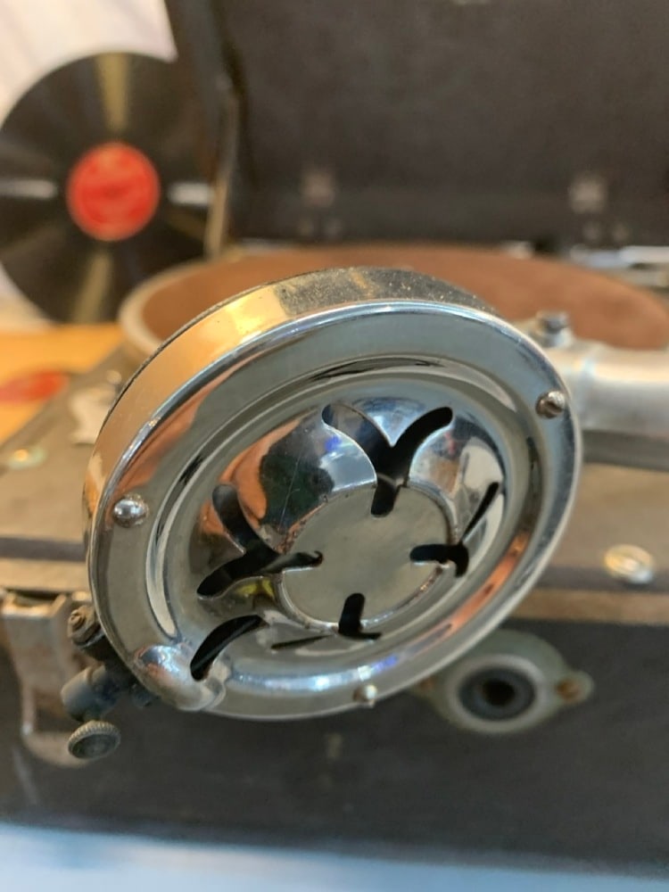 Birch Suitcase Phonograph - 4