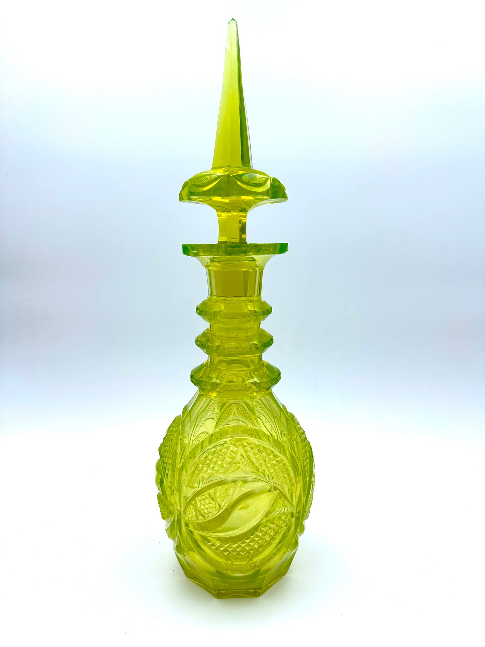 Antique Bohemian Uranium glass decanter,Large. (1 of 9)