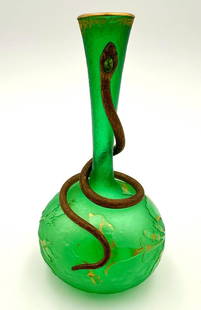 Daum Green Frost Glass Vase, Very Rare: Green frosted glass vase, decorated with flowers and foliage, adorned with a metal snake surrounding the vase, the animal's head decorated with colored stones.H.16.5cm