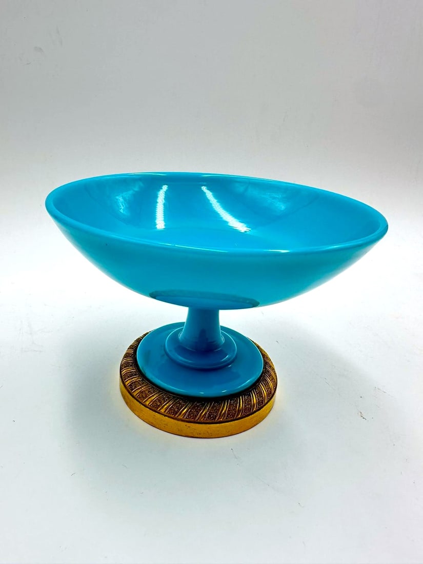 French Opaline bowl raised on bronze mounted foot,Charles X period (1 of 7)