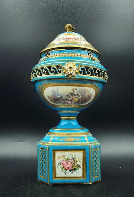 Celestial Blue Potpourri In Sèvres Porcelain, Large Reticulated Ornament, Painted (1 of 15)