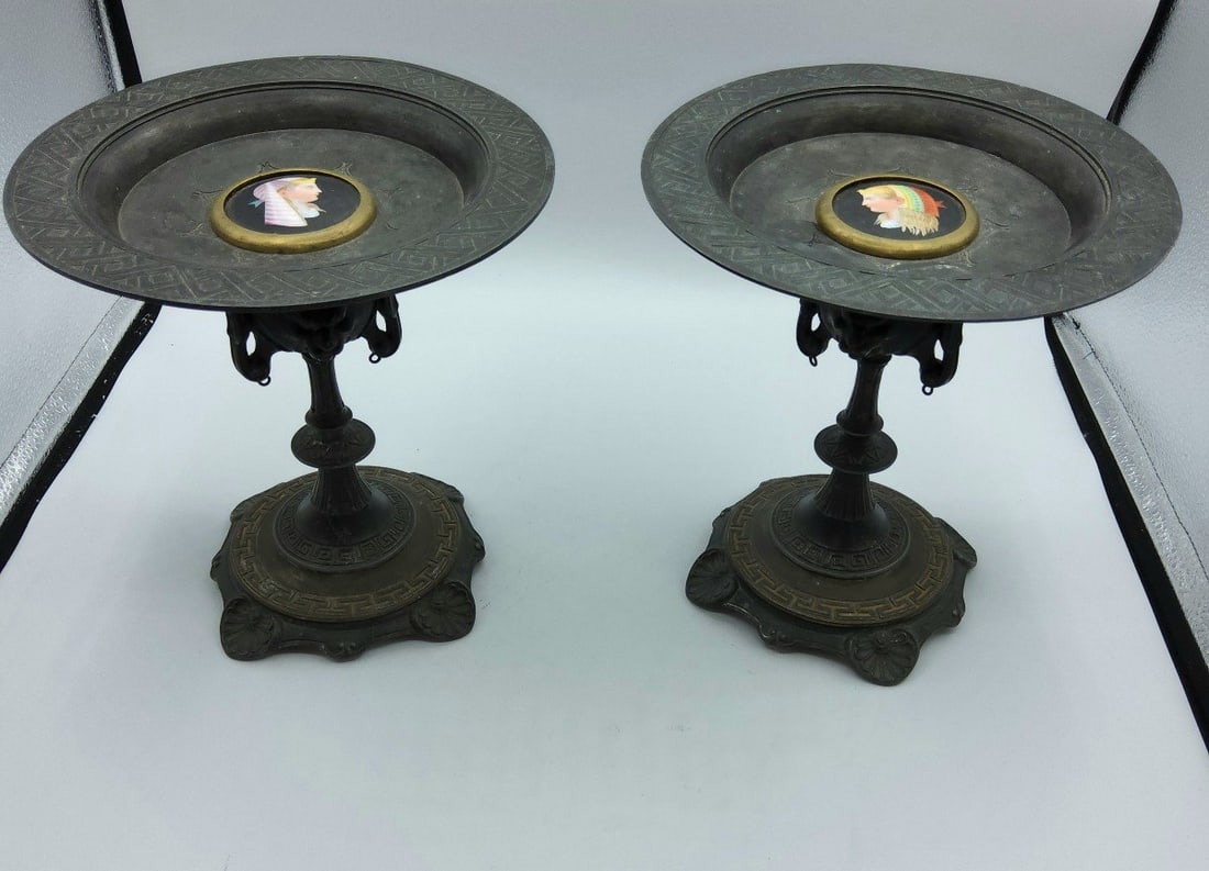 Pair Of Antique Bronze Tazza With Porcelain Plaques,grand Tour: H:22 cmwidth on top:20cmPorcelain plates:7cmPeriod: 19th centuryStyle: Other StyleCondition: Good conditionMaterial: Bronze
