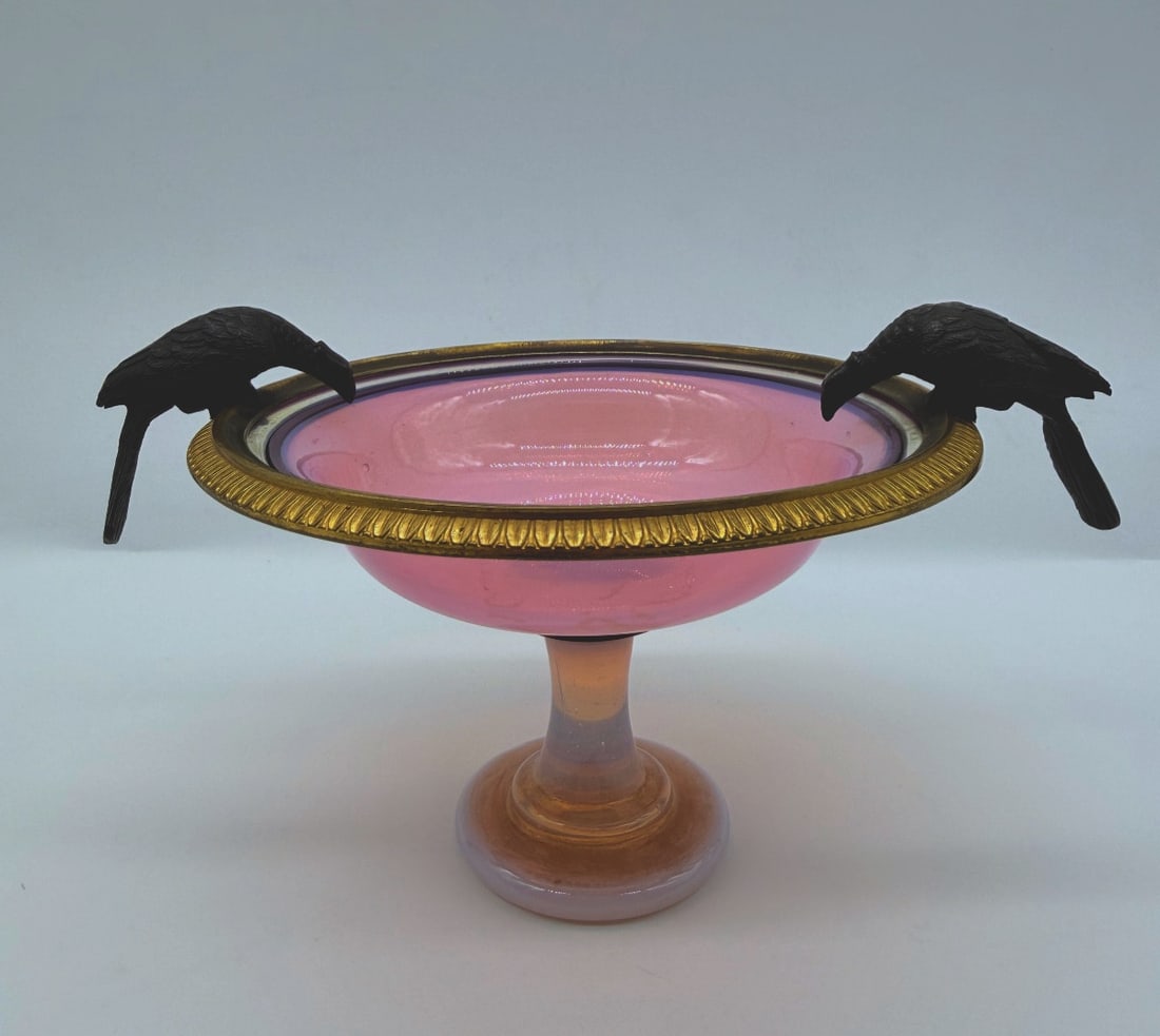 French Opaline Pigeon Gorge Tazza With Bronze Figures Of The Birds,charles X: Charles X French Opaline pink,pigeon thought colour glass Tazza raised in a foot.ormolu bronze mount on the rim.Perfect Condition!The decoration of Desvignes' workshop( Desvignes atelier). Jean-Baptis