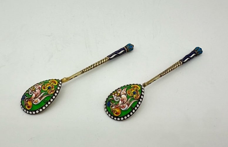 Pair of 19 century Russian silver enamel tea spoons (1 of 11)