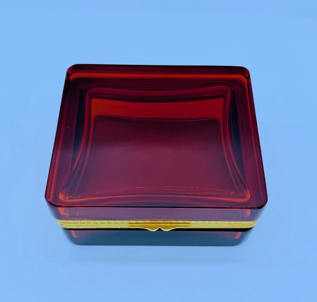 Art Deco French glass glass box,polished,rectangular, Mint. (1 of 12)