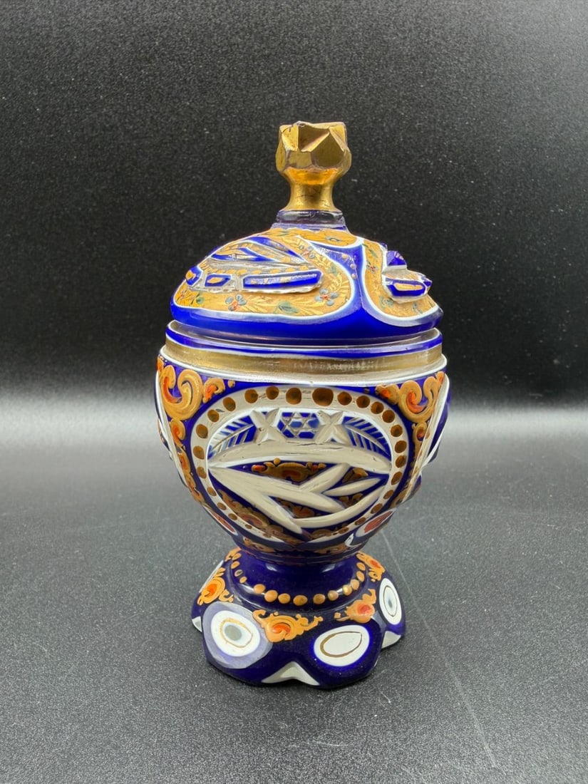 BOHEMIAN ENAMELED OVERLAY GLASS BONBONNIÈRE, 19TH CENTURY (1 of 13)