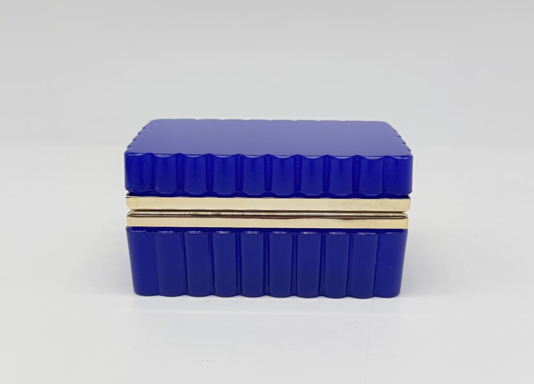 FRENCH LAPIS LAZULI BLUE OPALINE GLASS CASKET BOX WITH SCALLOPED SIDES, 19TH CENTURY (1 of 15)