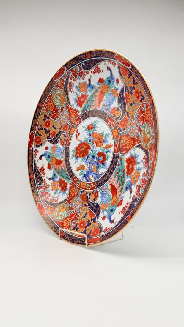 LARGE JAPANESE IMARI PORCELAIN CHARGER WITH PEACOCKS AND PEONIES, MEIJI PERIOD (1 of 10)