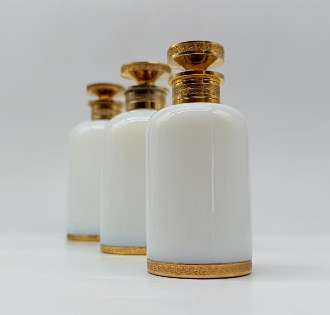 Set Of Three Iridescent Opaline “bulle De Savon?? Toilet Bottles, France, 20th Century (1 of 12)