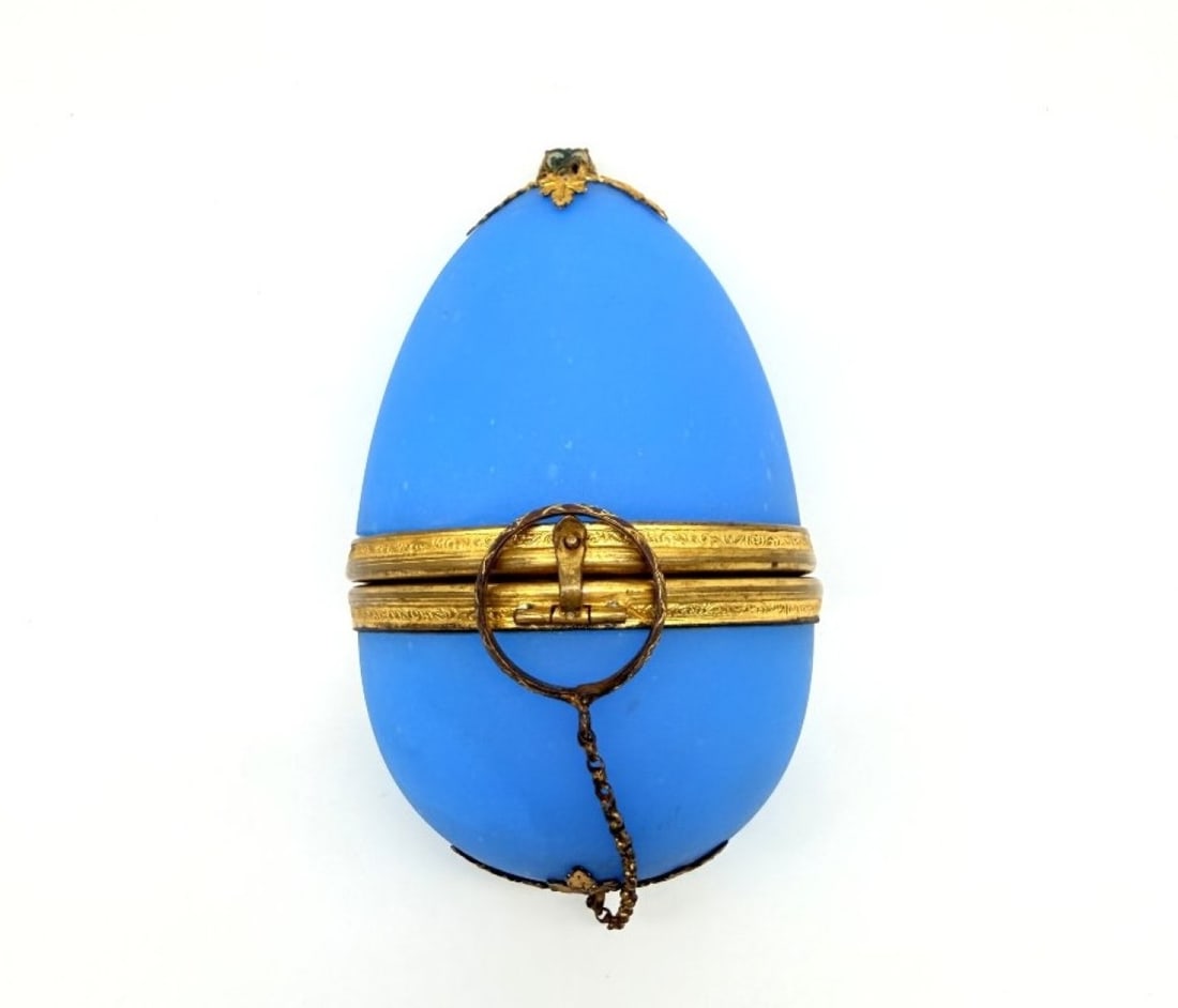 Blue Opaline Egg-form Perfume Casket Or Jewel Box, France, 19th Century (1 of 10)