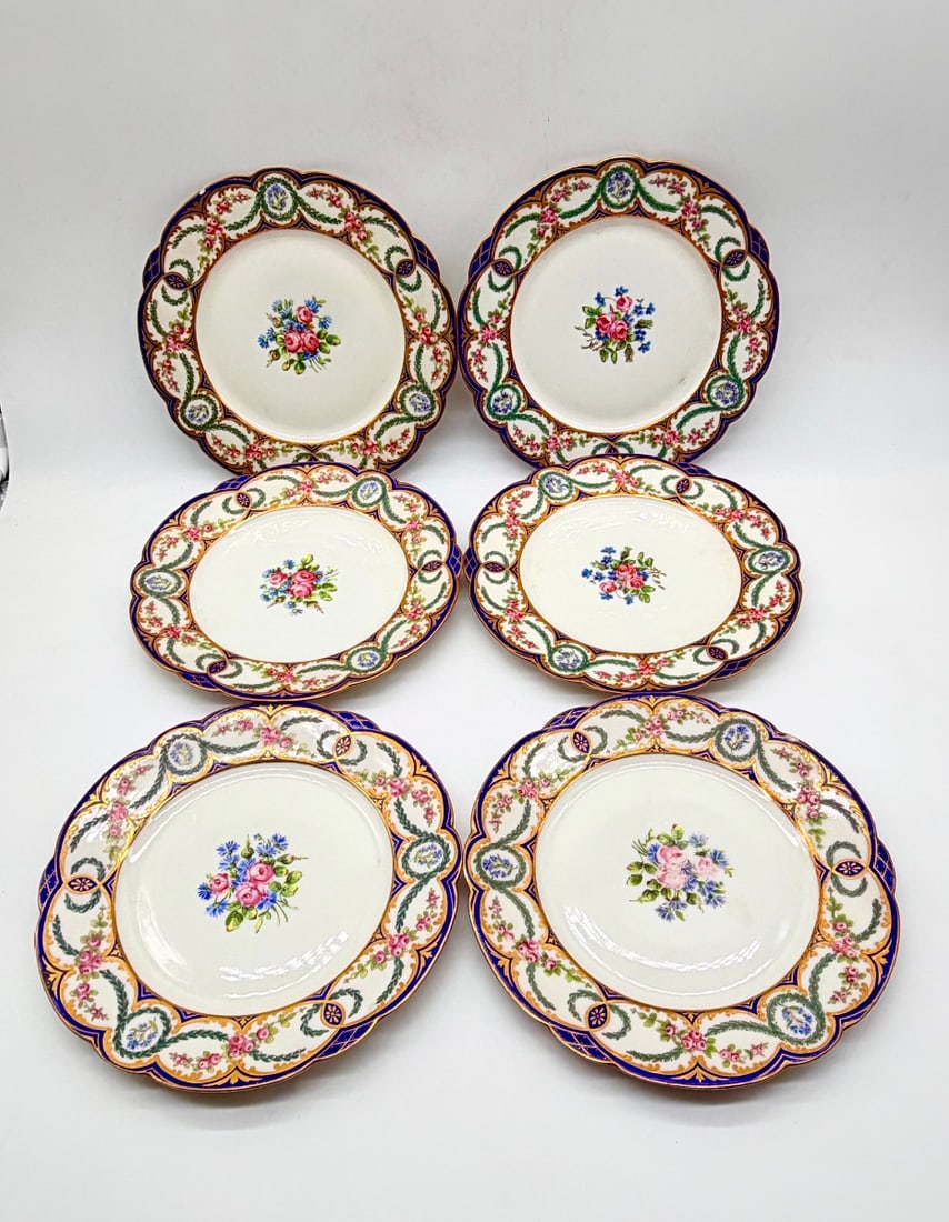 SET OF SIX FRENCH LIMOGES PORCELAIN PLATES, “CHÂTEAU DE TUILERIES?? PATTERN, LATE 19TH CENTURY (1 of 12)