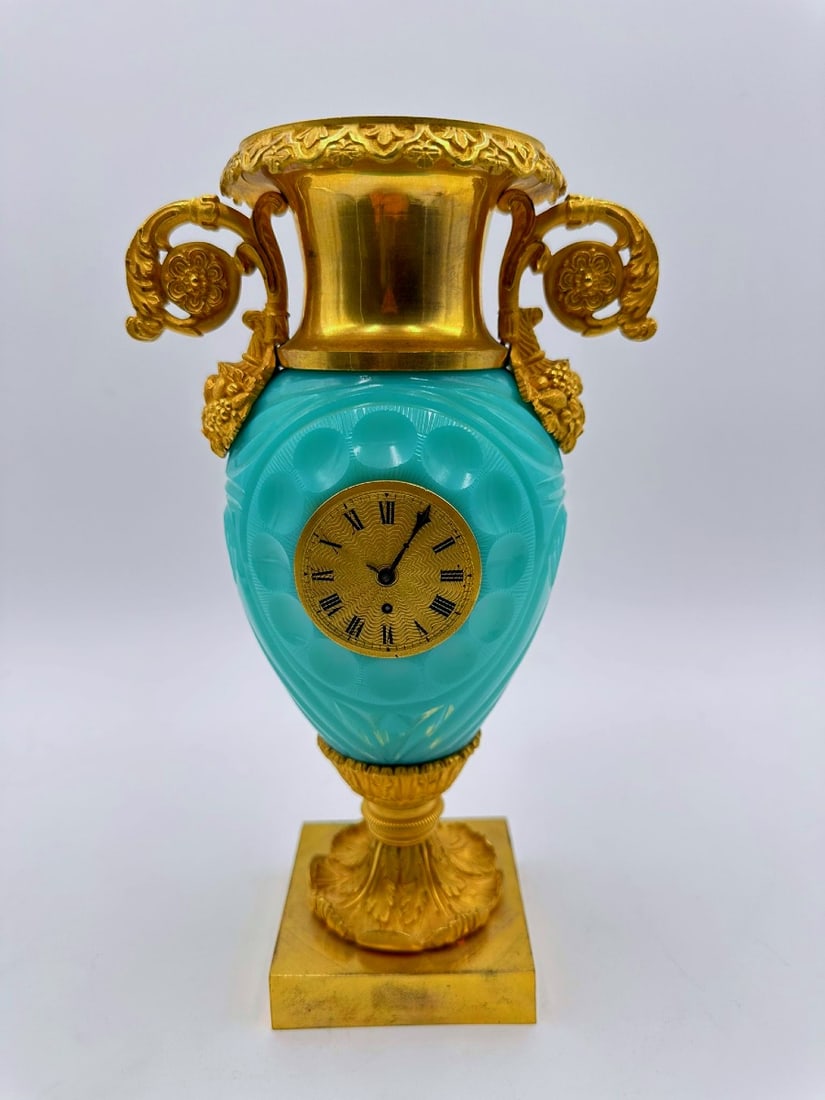 FRENCH WATER-GREEN OPALINE GLASS VASE CLOCK WITH BRONZE MOUNTS (1 of 9)