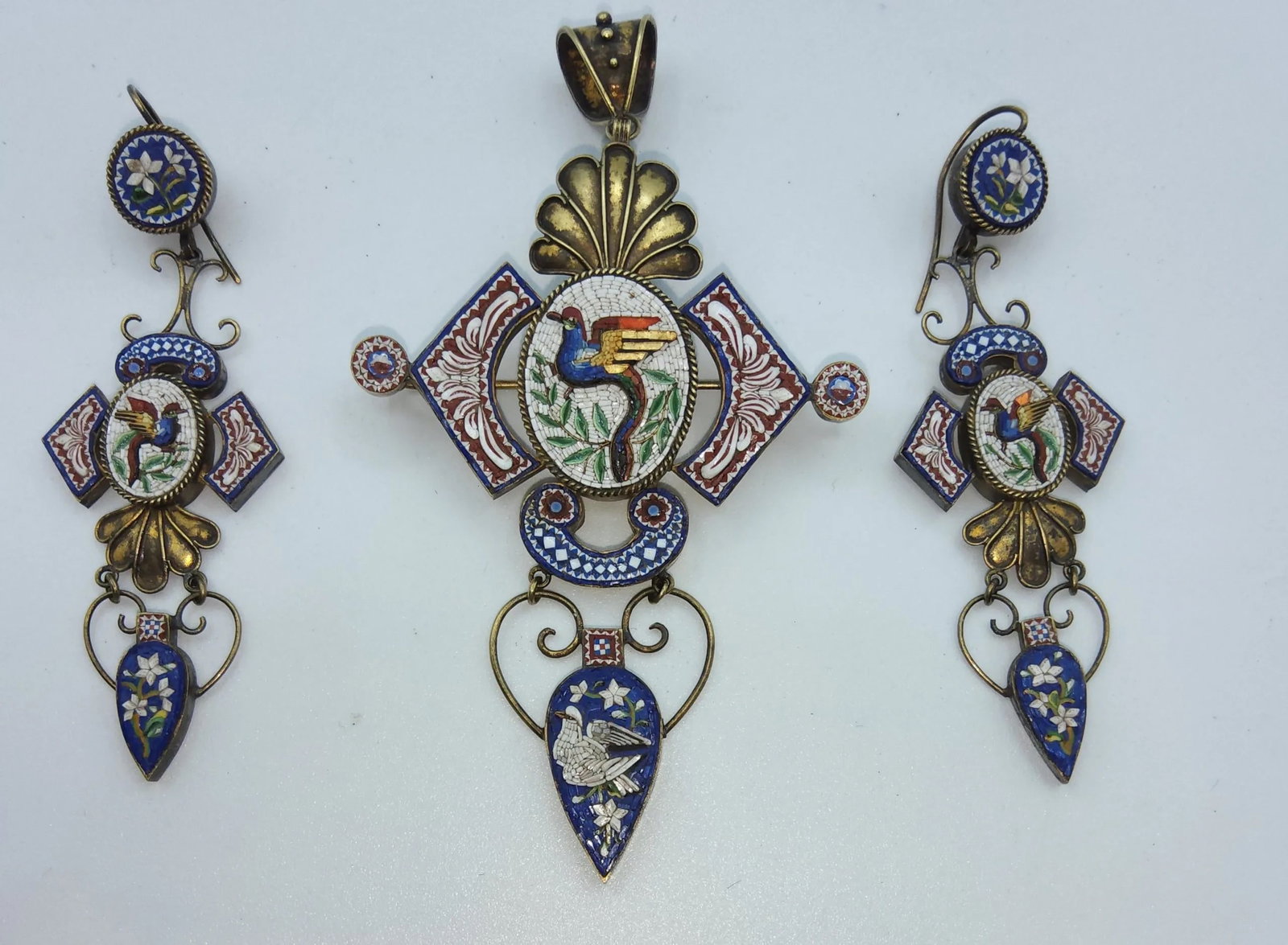 NAPOLEON III ITALIAN MICROMOSAIC PARURE, Italy, 19th Century (Grand Tour Souvenir) (1 of 9)