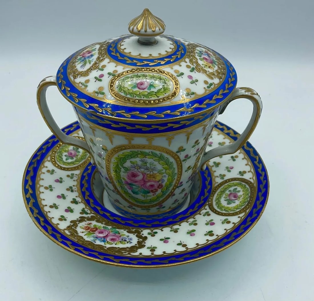 18TH CENTURY VINCENNES / SÈVRES SOFT-PASTE PORCELAIN COVERED TRIO (1 of 12)
