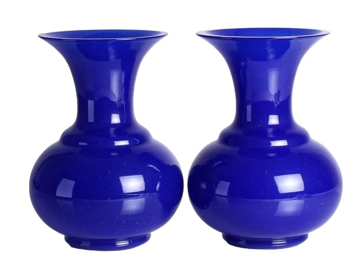 PAIR OF COBALT BLUE MURANO OPALINE GLASS VASES (1 of 8)