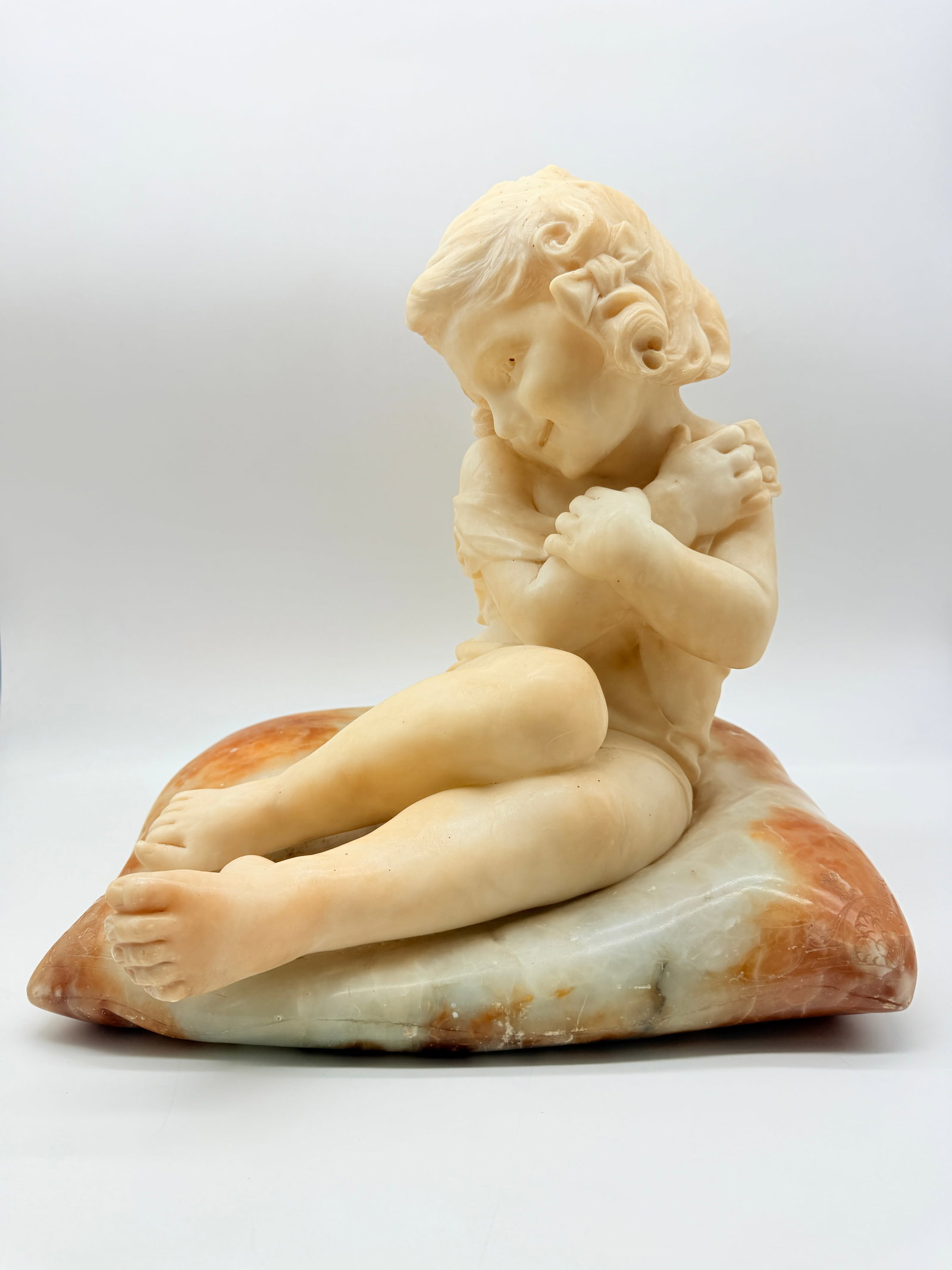 19TH-CENTURY ITALIAN ALABASTER SCULPTURE OF A CHILD ON A CUSHION (1 of 20)
