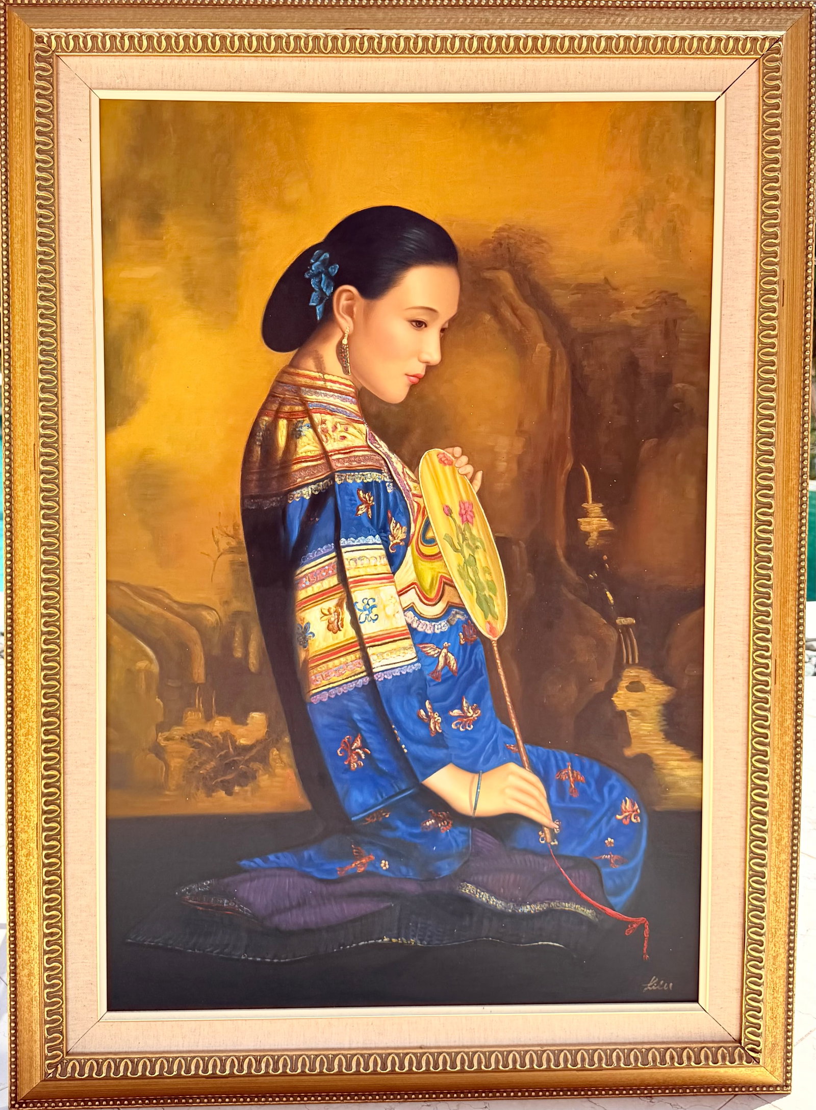CHEN YIMING YIMING (born in 1951), Portrait of a Young Woman with a Fan: Chen YiMing Yi Ming (born in 1951)Portrait of a Shangai Young Woman with a FanOil on canvasSigned lower right Lilac. 1980–2000Very good condition; housed in a decorative giltwood frame with fabric m