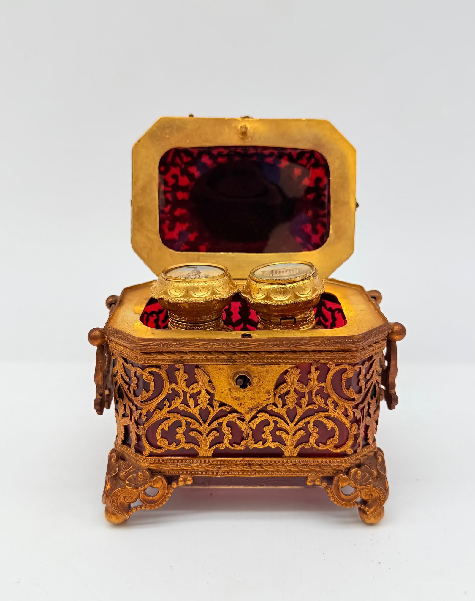 FRENCH PERFUME CASKET WITH FLACONS (1 of 20)