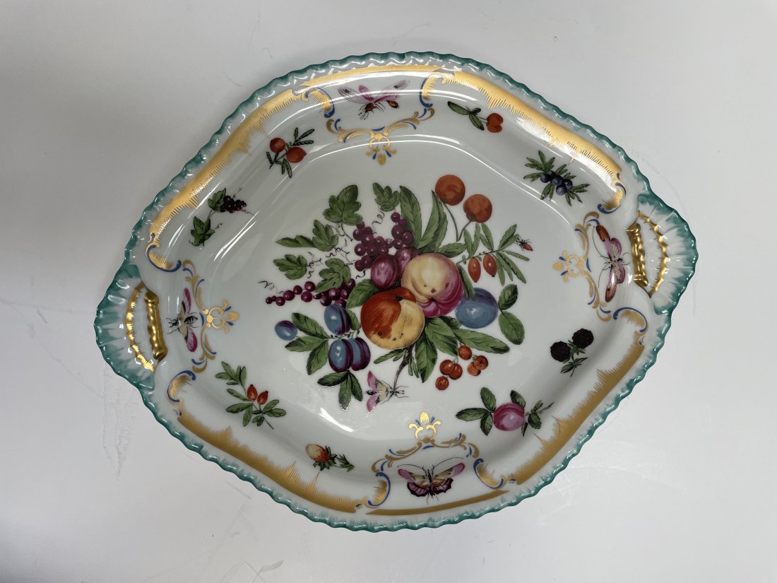 12 Inch Serving Platter MOTTAHEDEH DUKE OF GLOUCESTER: 12 Inch Serving Platter MOTTAHEDEH DUKE OF GLOUCESTERin house shipping $25 Free Pick Up