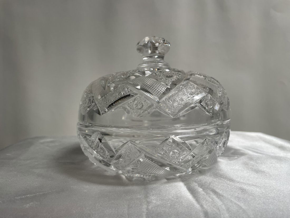 Vintage Crystal Candy Dish With Lid Etched Cut Glass Clear  4 inch tall 5 inch wide (1 of 2)