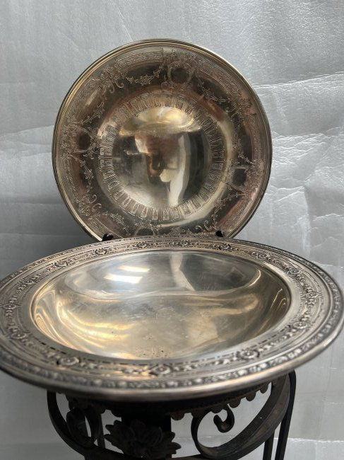 TWO ITEMS INTERNATIONAL STERLING LARGE BOWN & A STERLING SILVER SERVING PLATTER (1 of 4)