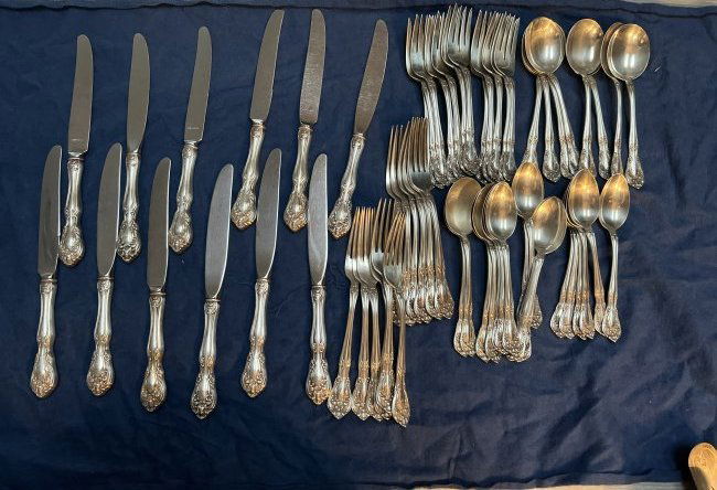 CHATEAU ROSE BY ALBIN STERLING SILVER FLATWARE SETTING FOR 12 (1 of 8)