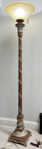 ITALIAN DESIGN CERAMIC AND GLASS STUNNING FLOOR LAMP 72" TALL: ITALIAN DESIGN CERAMIC AND GLASS STUNNING FLOOR LAMP 72" TALL SHIPPING BY A 3RD PARTY CALL OR EMAIL FOR A LIST OR FREE PICK UP