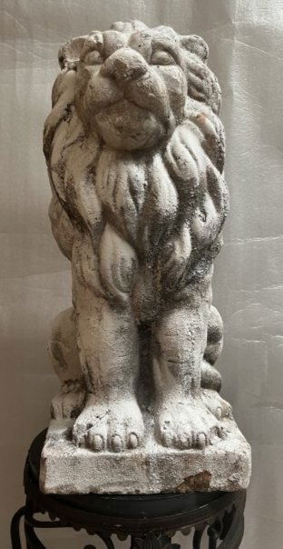 CEMENT GARDEN STATURE OF A LION  STANDS 21" (1 of 3)