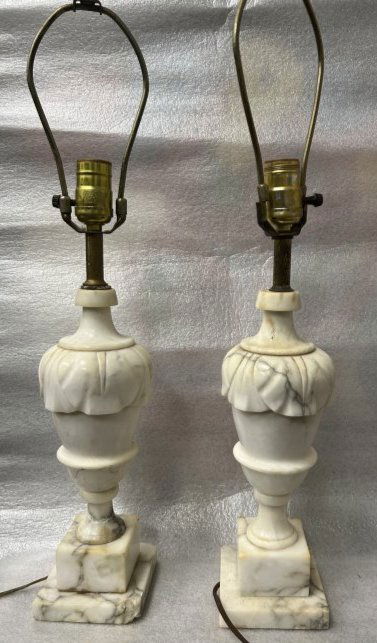 PAIR OF ANTIQUE ALABASTER/ MARBLE TABLE LAMP MADE IN ITALY STANDS 23": PAIR OF ANTIQUE ALABASTER/ MARBLE TABLE LAMP MADE IN ITALY STANDS 23" IN HOUSE SHIPPING $75 FREE PICK UP