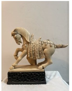 ALABASTER STALLION ON ALABASTER BASE STANDS 11 INCH X 11 INCH LONG: ALABASTER STALLION ON ALABASTER BASE STANDS 11 INCH X 11 INCH LONG, IN HOUSE SHIPPING $80 FREE PICK UP