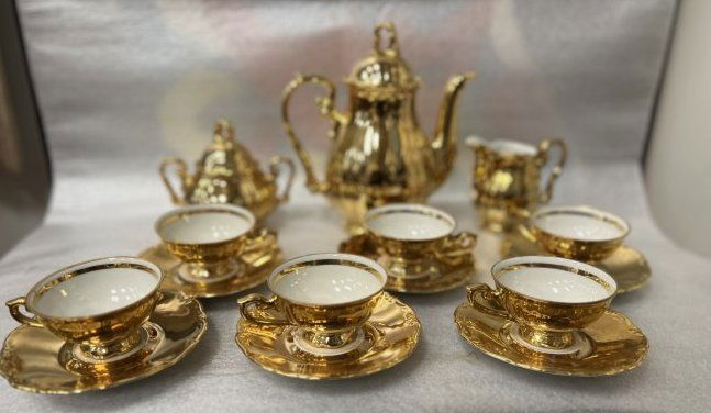 14 PC. KHM GOLD AND WHITE BAVARIAN DEMITASSETEA SET WITH TEA POT AND CREAMER (1 of 5)