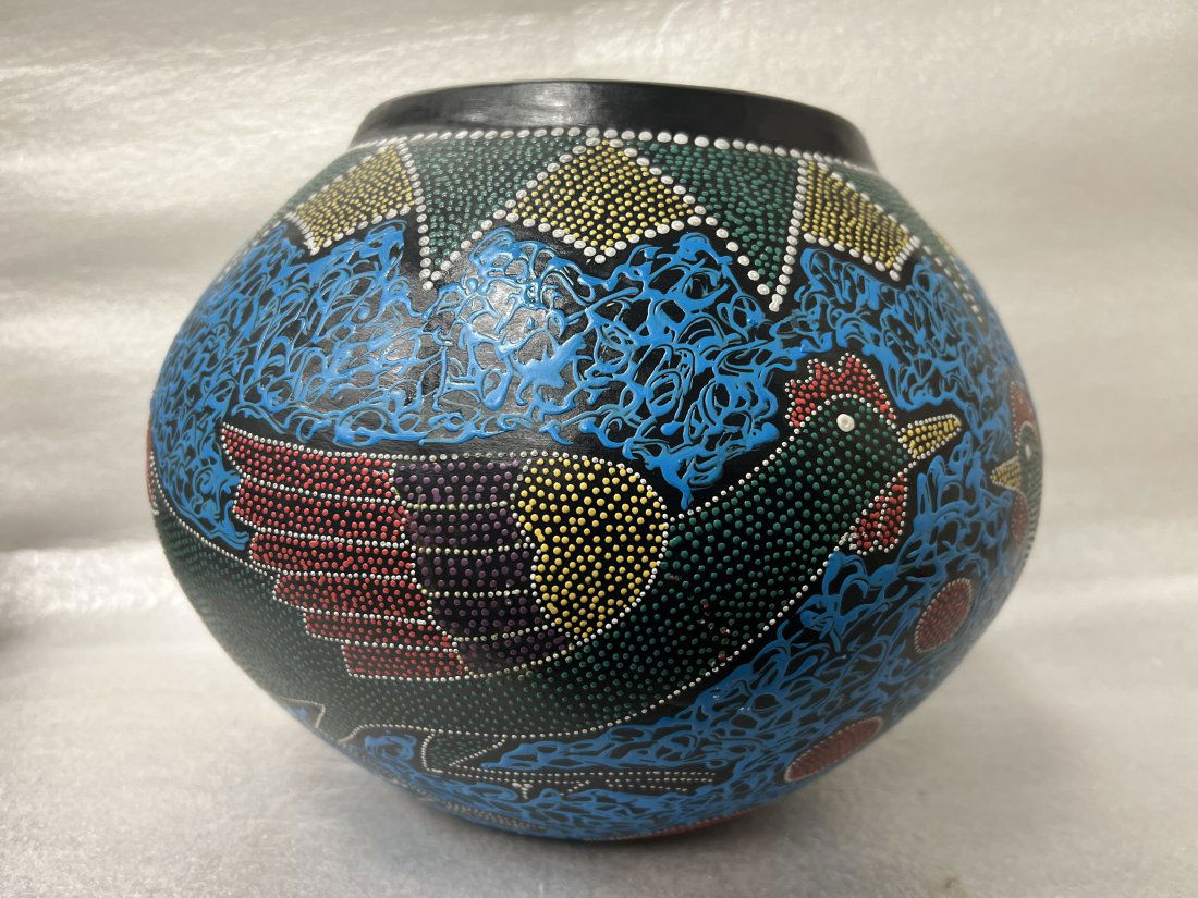 VINTAGE LARGE HAND PAINTED MEXICAN REDWARE POTTERY WITH BIRDS  H 9" W 11" (1 of 3)