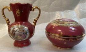 VINTAGE LIMOGES PORCELIAN TRINKET BOX AND VASE: VINTAGE LIMOGES PORCELIAN TRINKET BOX WITH LID AND VASE 5.5" TALL TRINKET BOX 3" TALL 5" WIDE IN HOUSE SHIPPING $20 FREE PICK UP